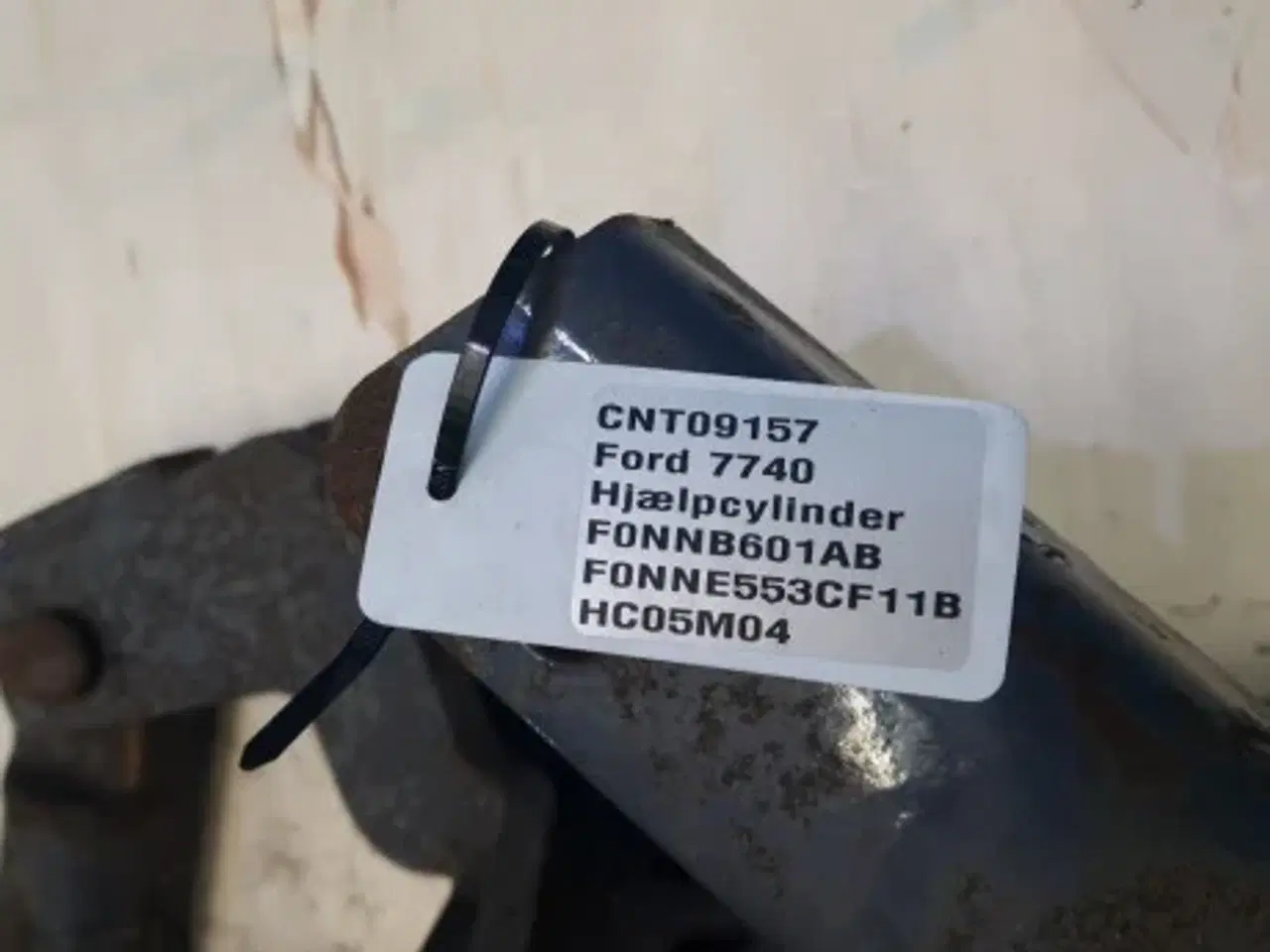 Billede 11 - Ford 7740 Hjælpcylinder F0NNB601AB
