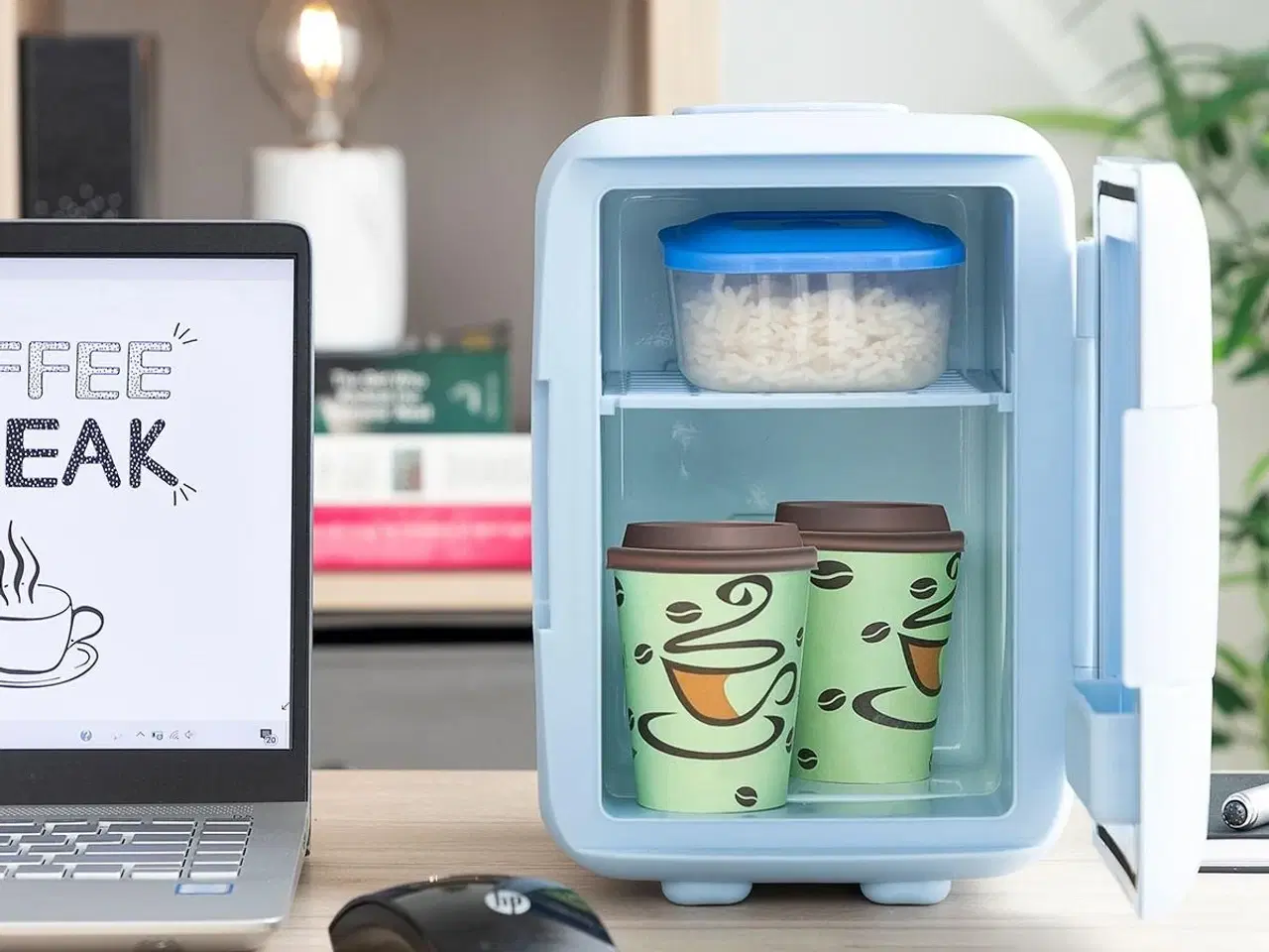 Billede 7 - Mini Cosmetics Køleskab Frecos - 4 L, blå