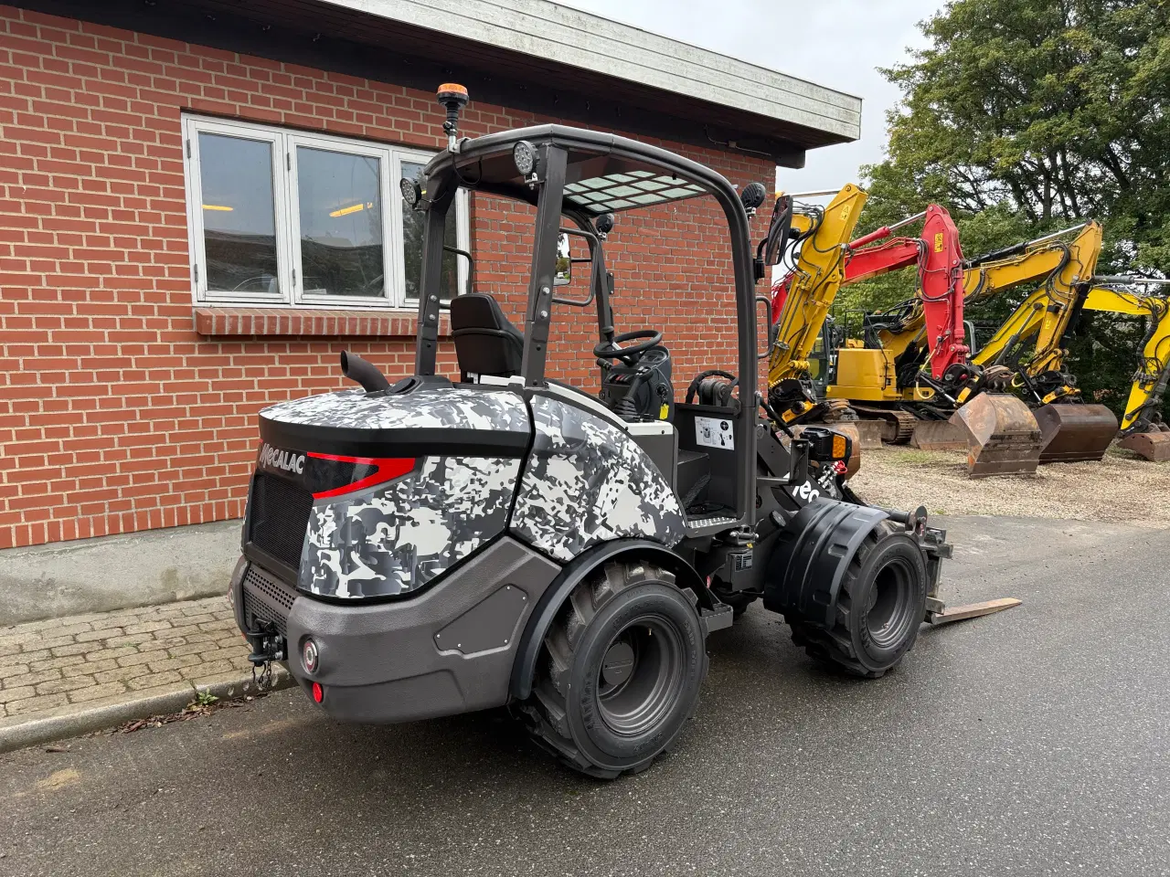 Billede 1 - Mecalac MCL6+ army edition 