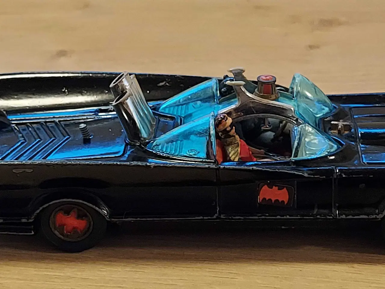 Billede 2 - Batmobil Corgi Toys 267