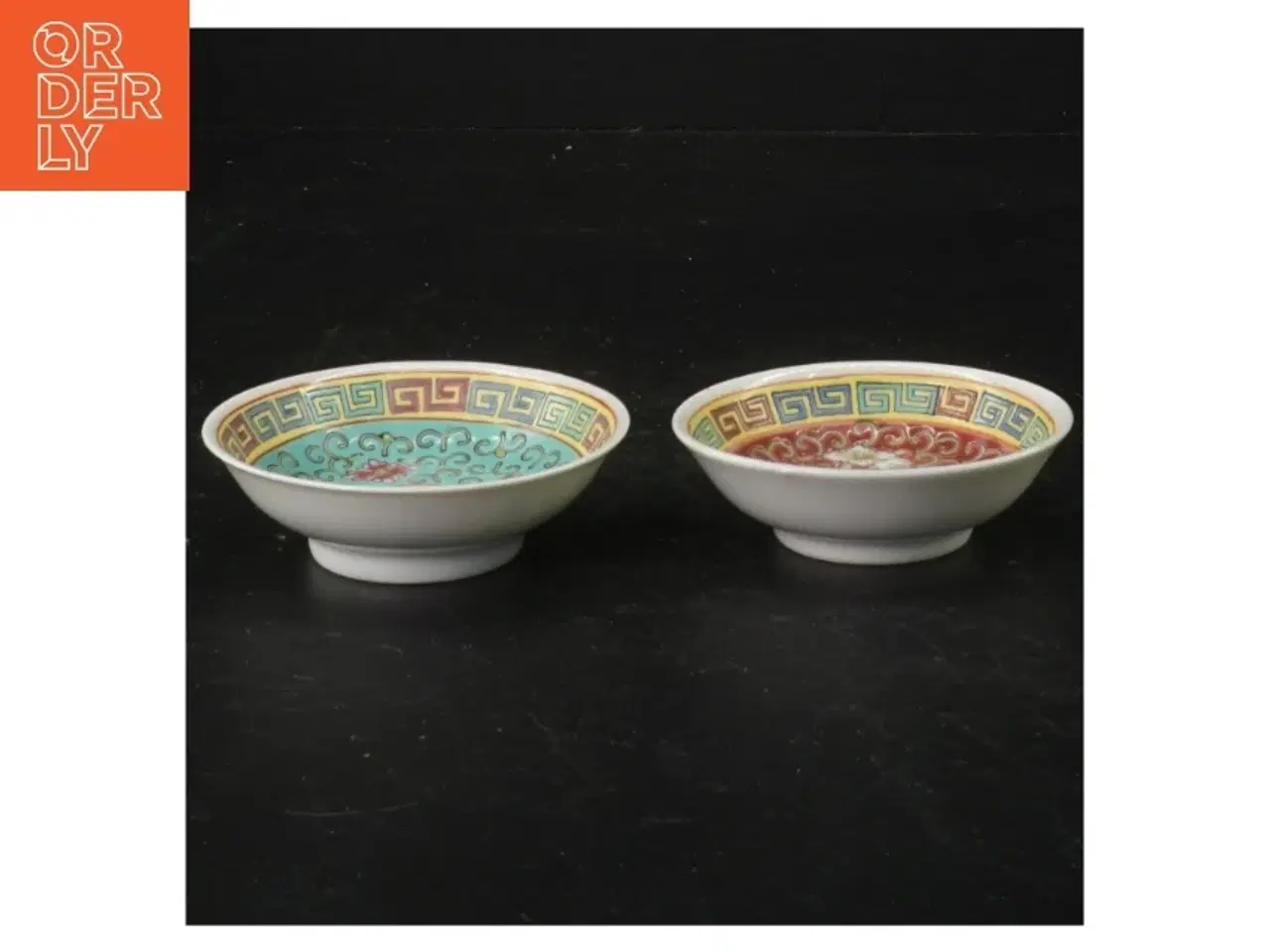 Billede 3 - Dekoreret porcelænstallerkener (str. Ø 8 cm)