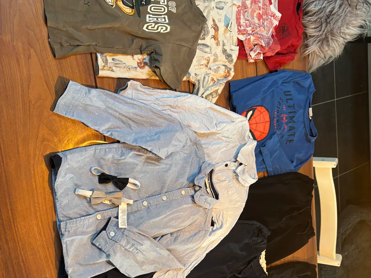 Billede 8 - Drengetøjpakke str 116