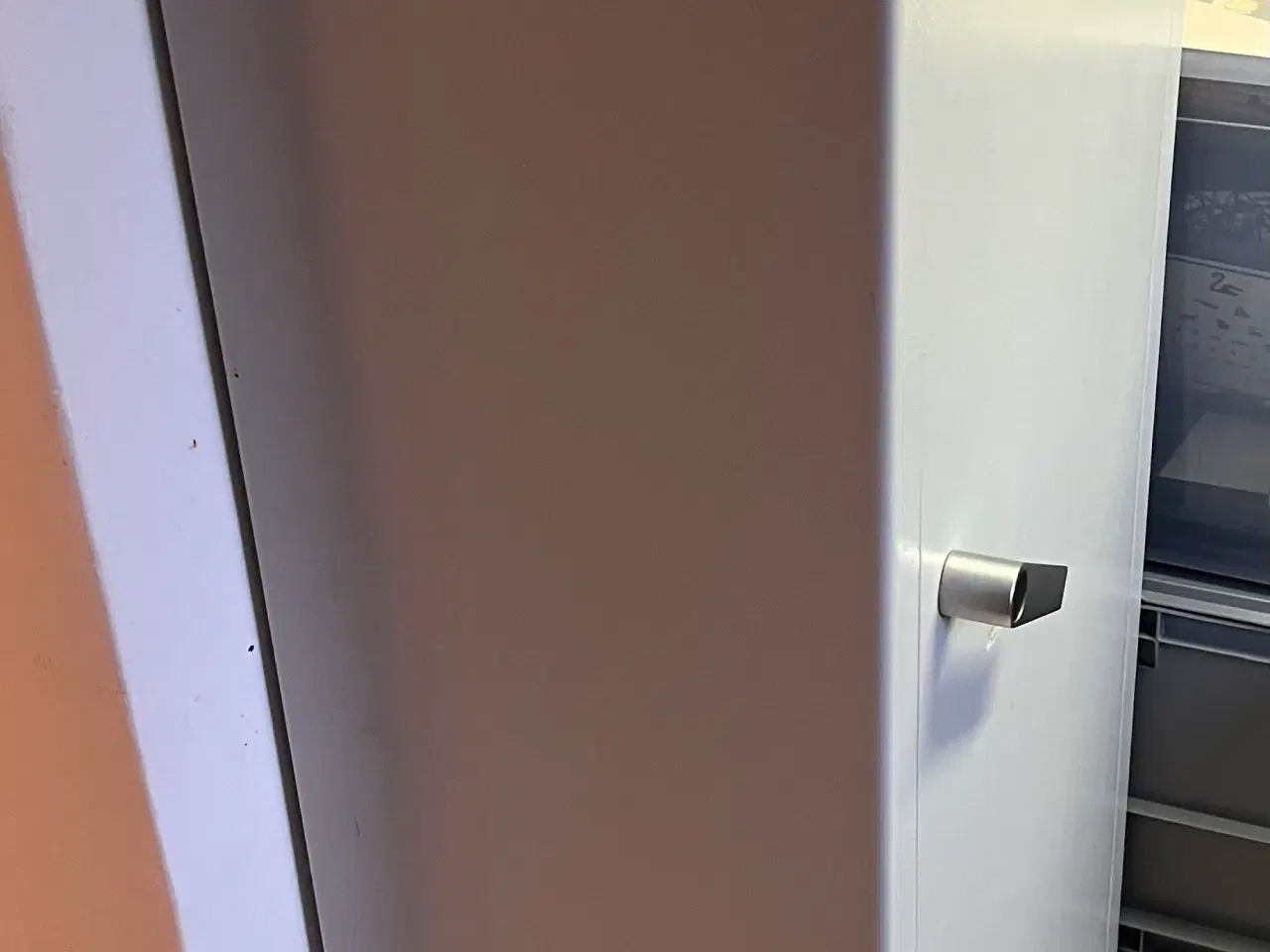 Billede 2 - VÅBENSKAB OPTIL 10 VÅBEN