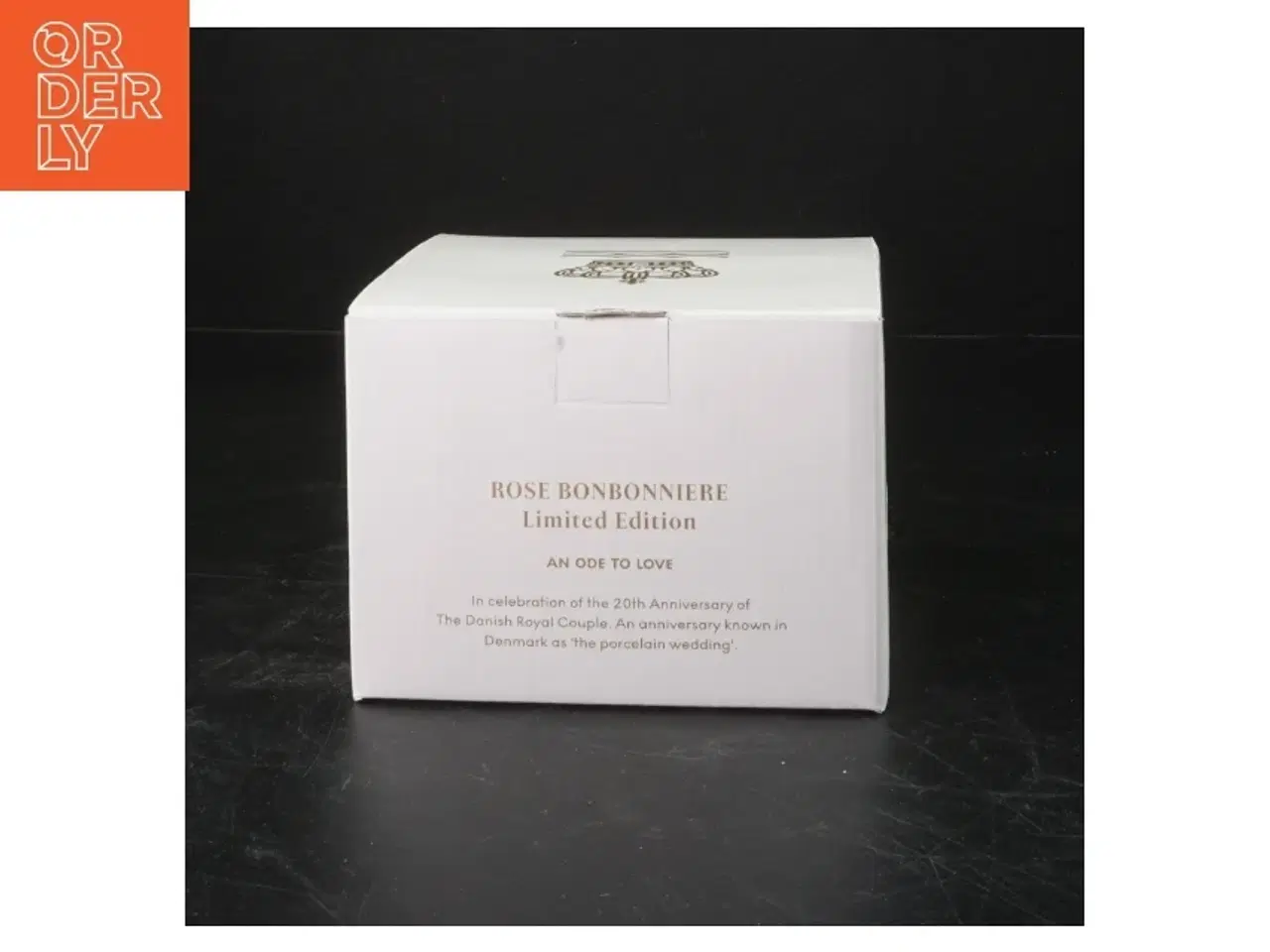 Billede 3 - Porcelæns bonbonniere fra Royal Copenhagen (str. Ø 10 cm)