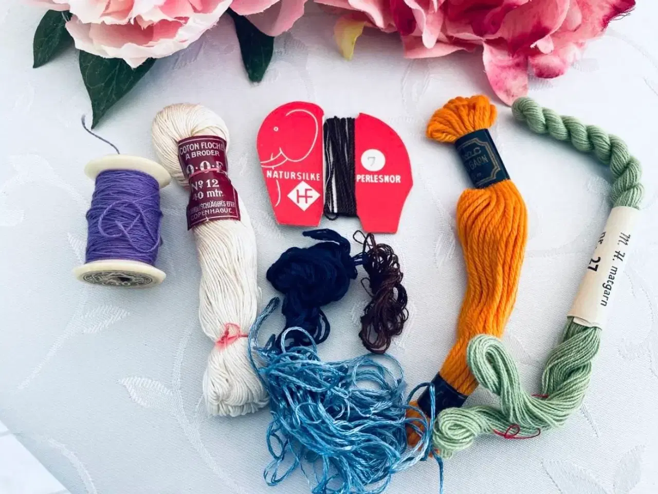 Billede 1 - Broderigarn blandet rester 