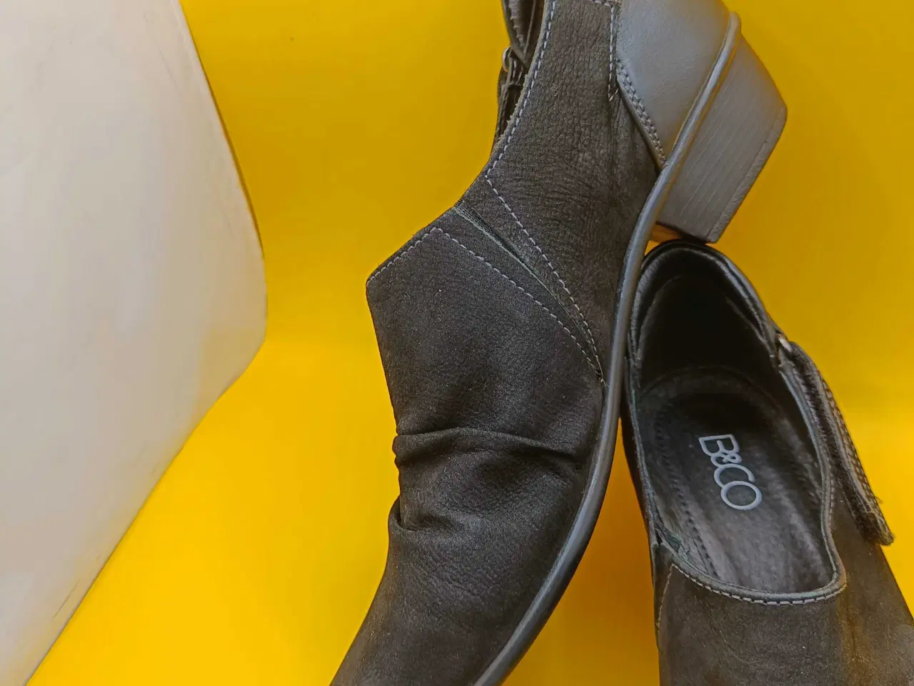 Billede 8 - B&Co sort læder sko 41str 