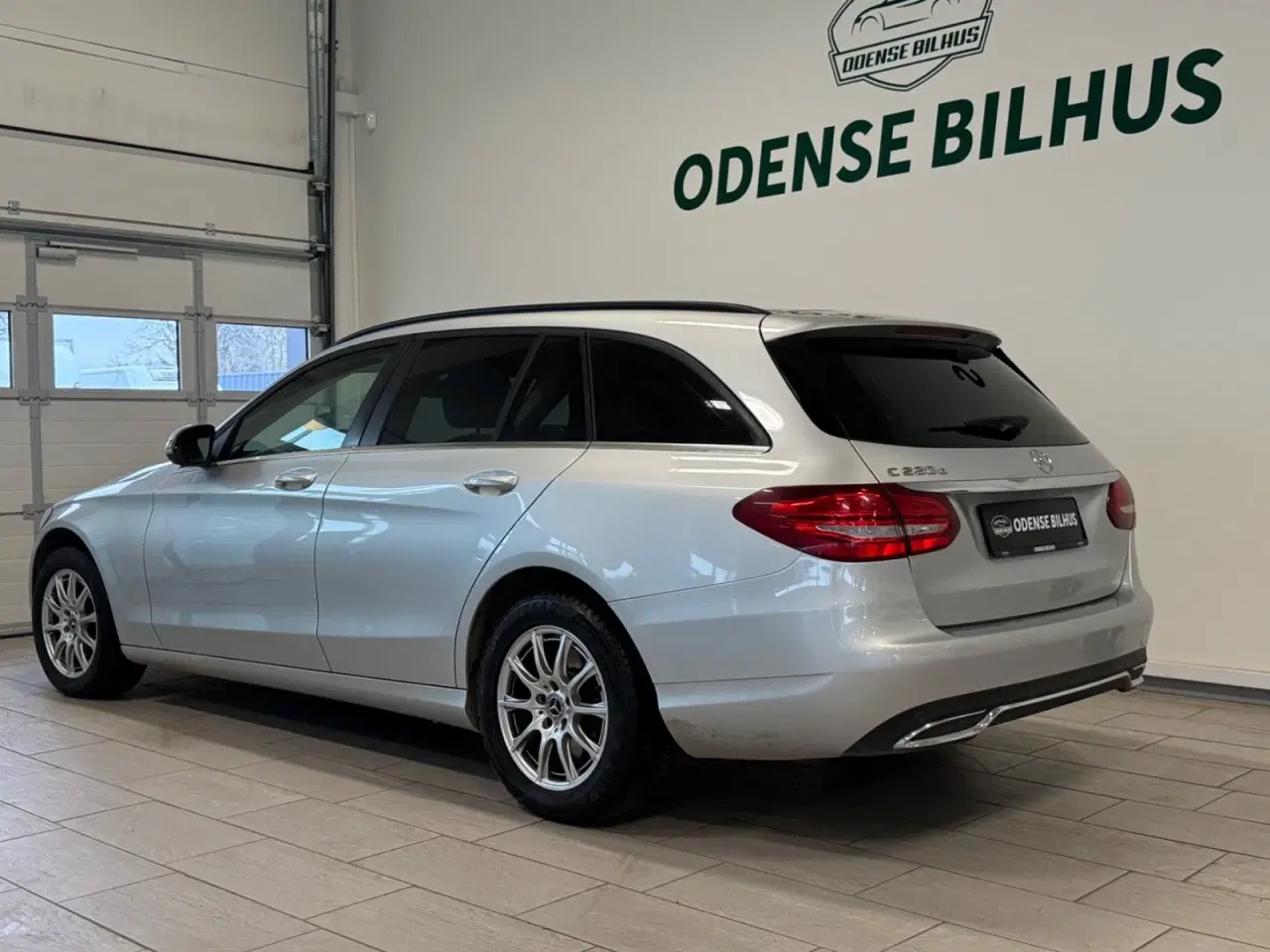 Billede 3 - Mercedes C220 d 2,2 Avantgarde stc. aut.