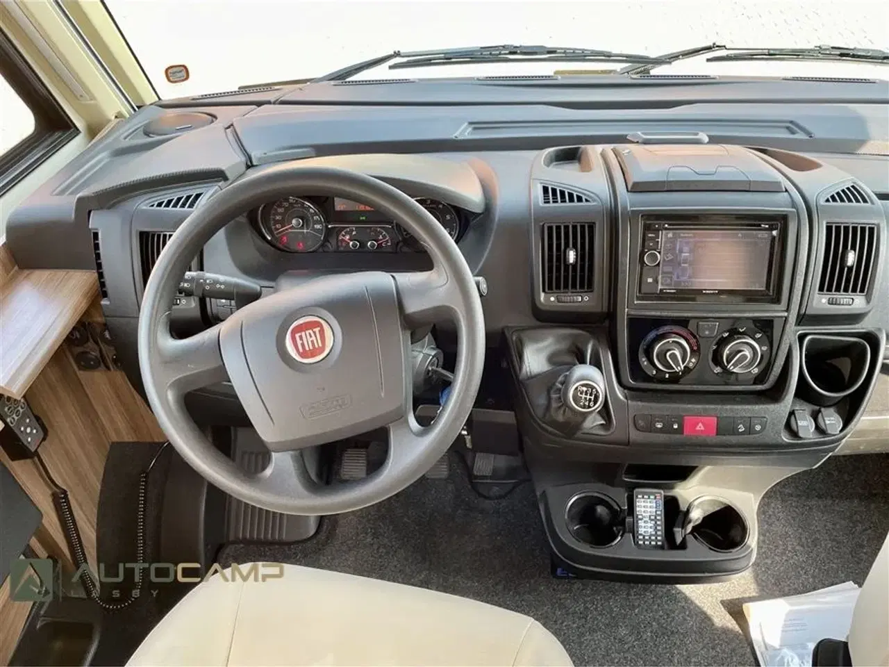 Billede 19 - 2017 - Euramobil Integra Line IL720 EB
