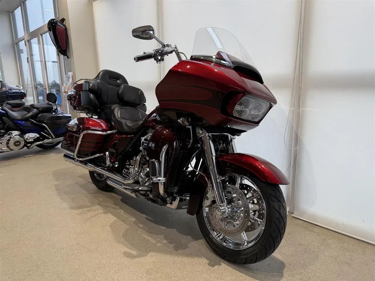 Billede 2 - Harley Davidson FLTRUSE Road Glide Ultra CVO 110"