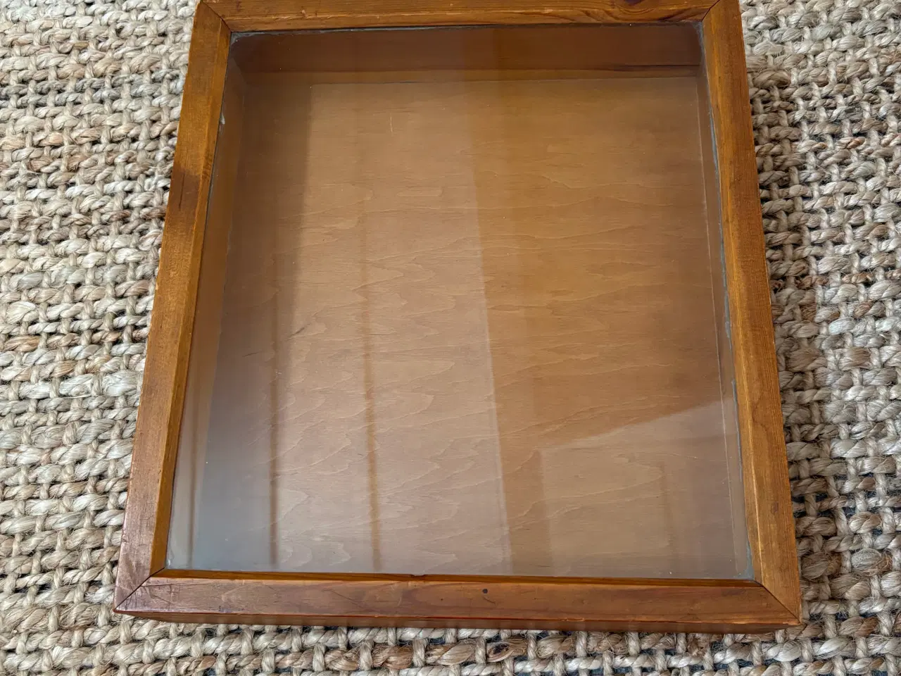 Billede 1 - Antik udstillings kasse med glas