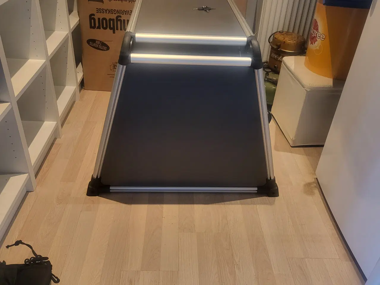 Billede 3 - Hundebur SafeCrate ELITE F4 til passat B8 variant