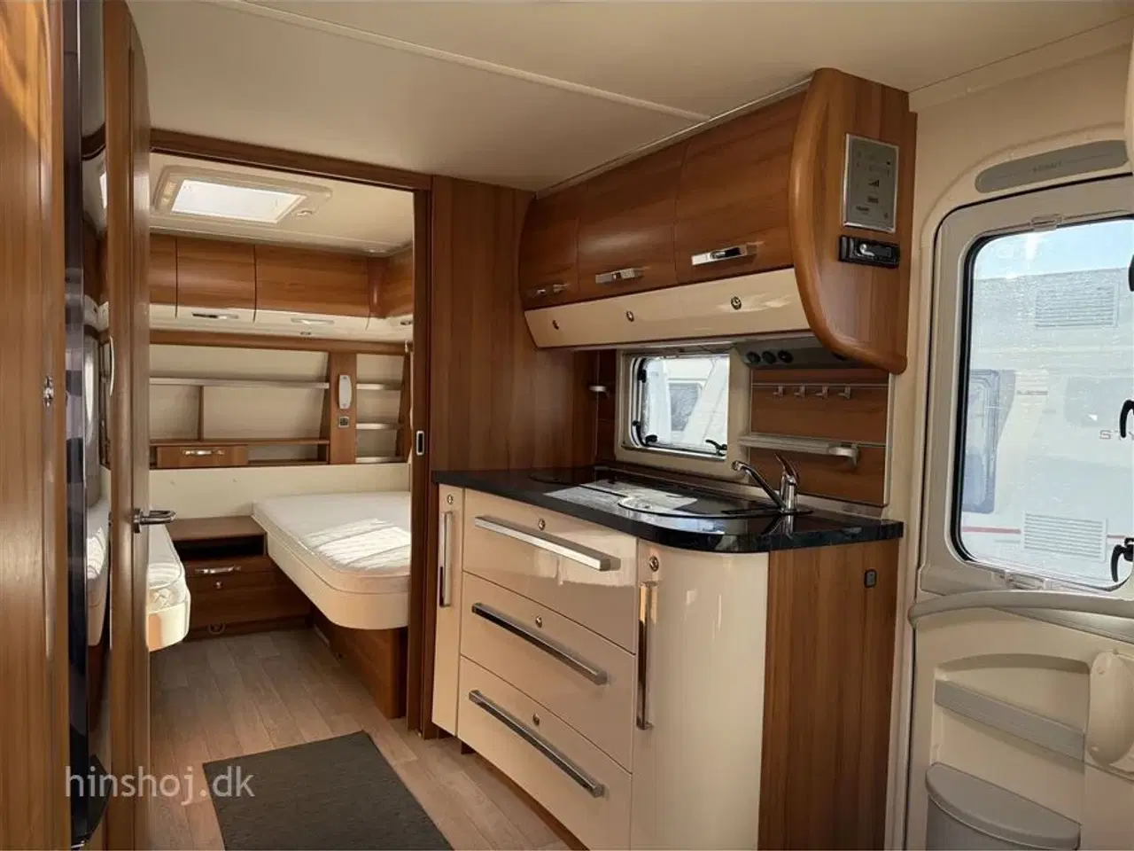 Billede 5 - 2015 - Fendt Diamant 560 SG   Dejlig vogn med rundsidegruppe og enkelsenge fra Hinshøj Caravan A/S