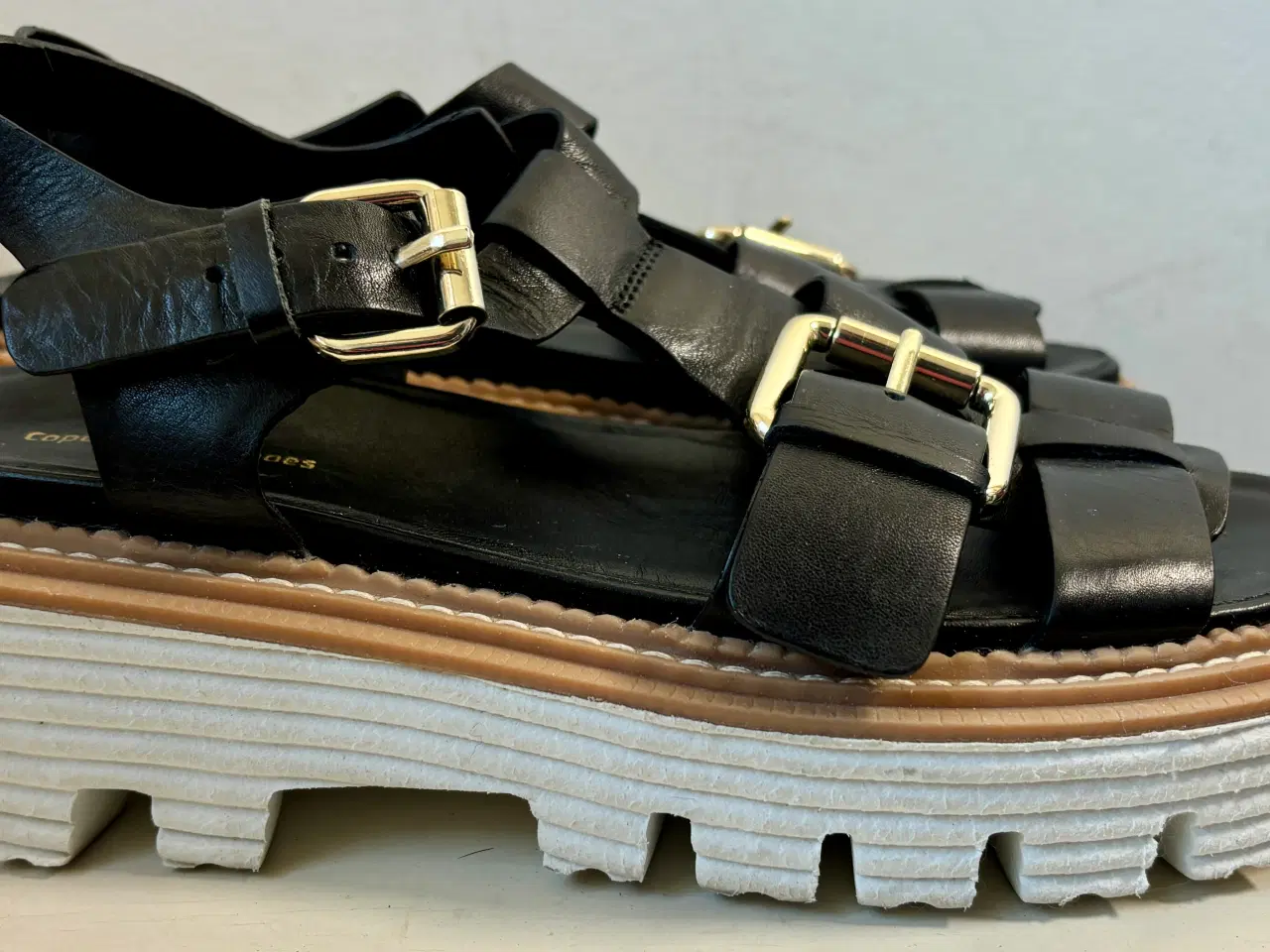 Billede 4 - Copenhagen Shoes, sorte plateau-sandaler, str 39