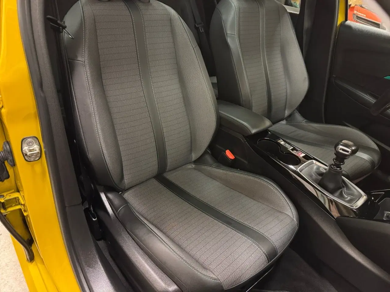 Billede 15 - Peugeot 208 1,2 PureTech 100 Allure Sky