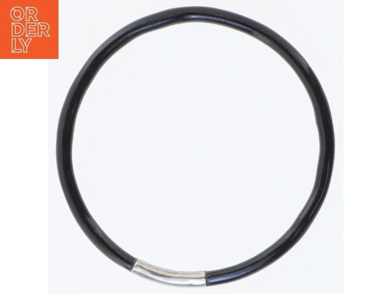 Billede 3 - Sorte bangle armbånd (str. Ø 7,5 cm)