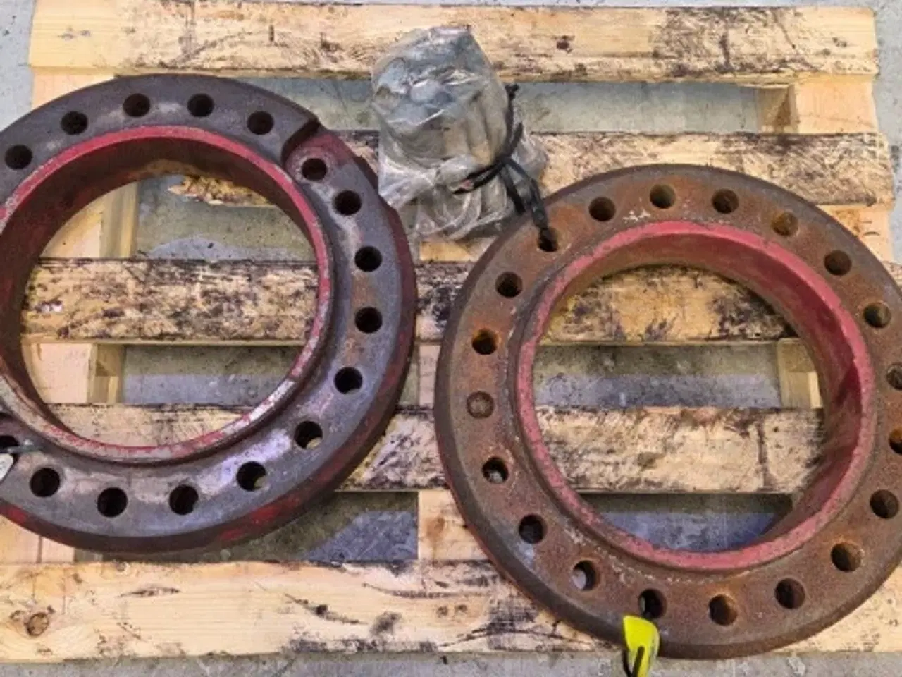 Billede 4 - Case 2388   Afstandsstykke Sæt   87419617   