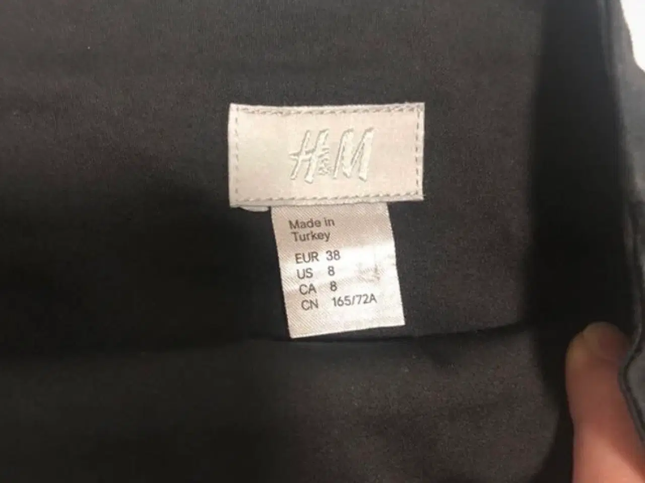 Billede 3 - H&M pencilskirt