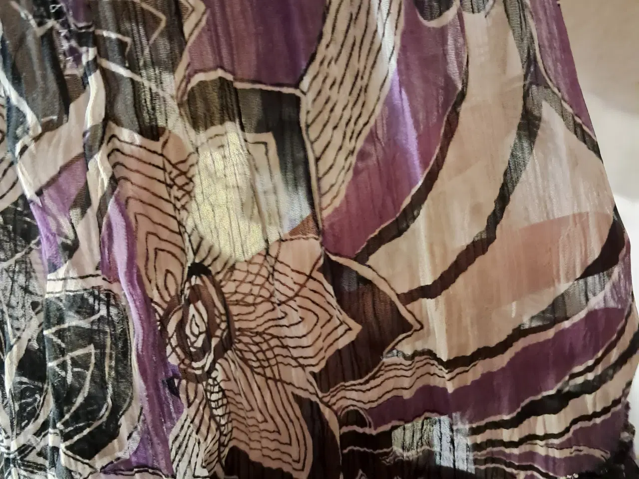 Billede 11 - Gerry Weber str. 36 nederdel