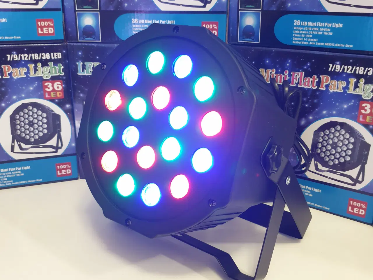 Billede 1 - NY! 18 RGB LED Diskolys + Lydsensor DMX512 In/Out