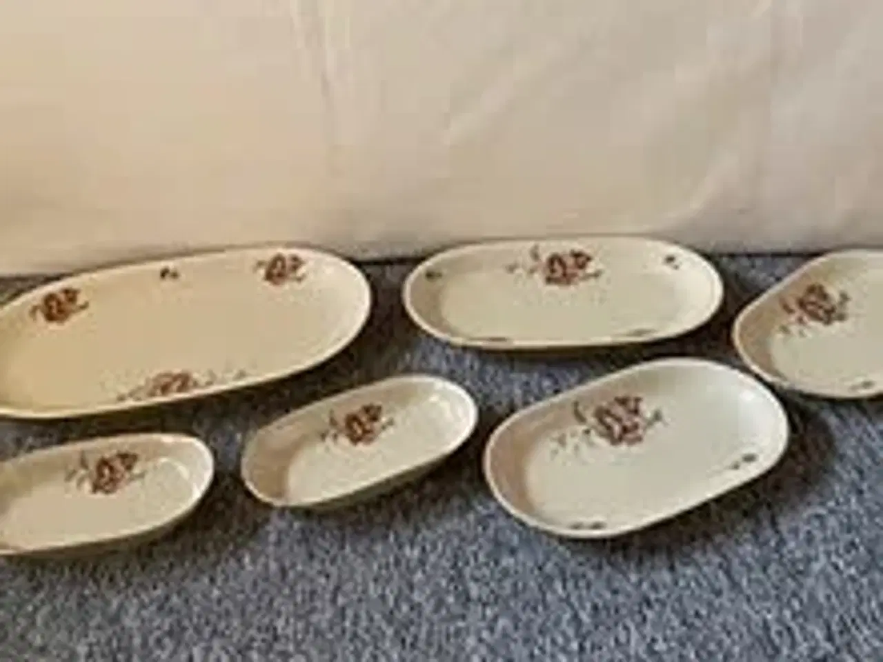 Billede 6 - Retro / vintage kaffestel og spisestel 109 dele