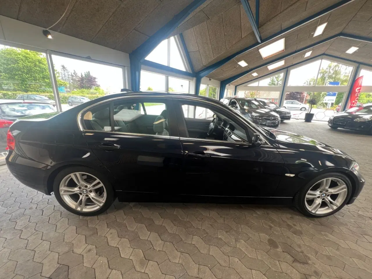 Billede 8 - BMW 325i 2,5 aut.