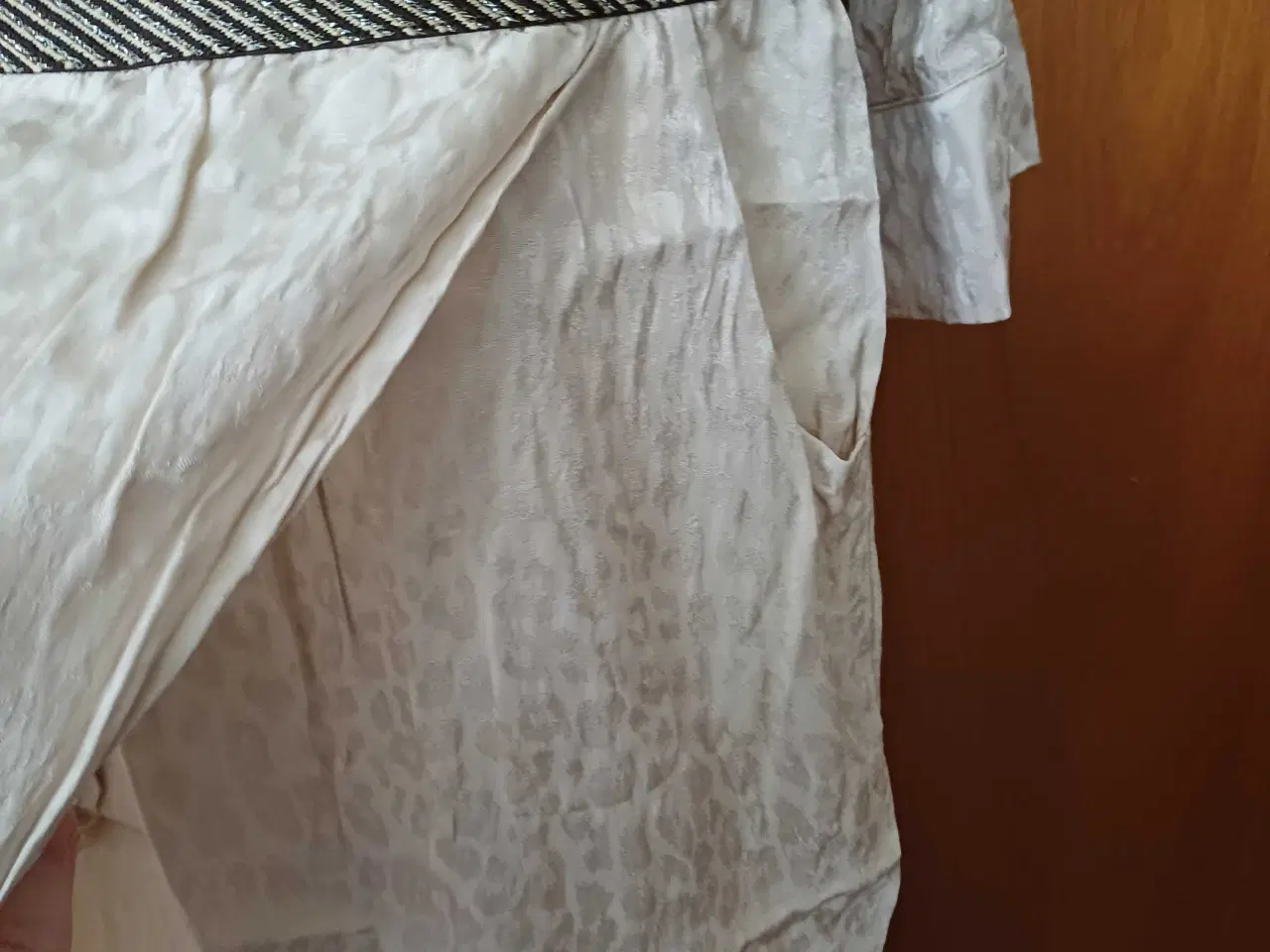 Billede 5 - Let kjole fra gustav 