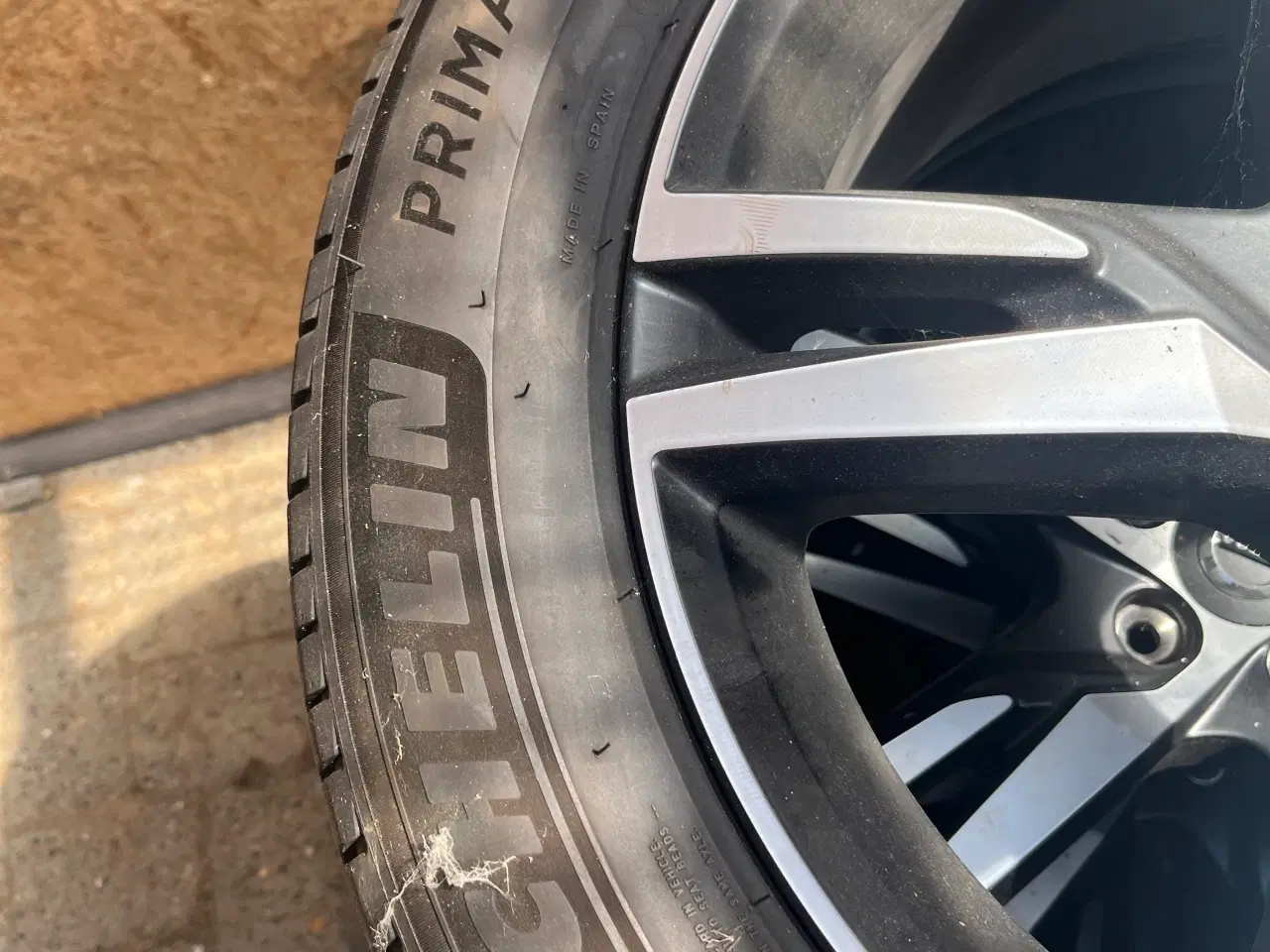 Billede 4 - Originale XC40 alu m sommerdæk