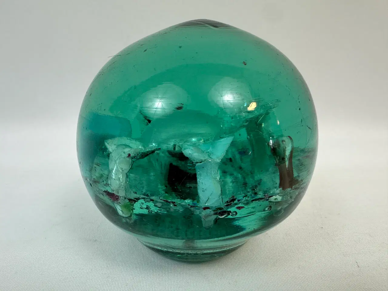 Billede 1 - Ældre brevpresse i glas (grønlig)