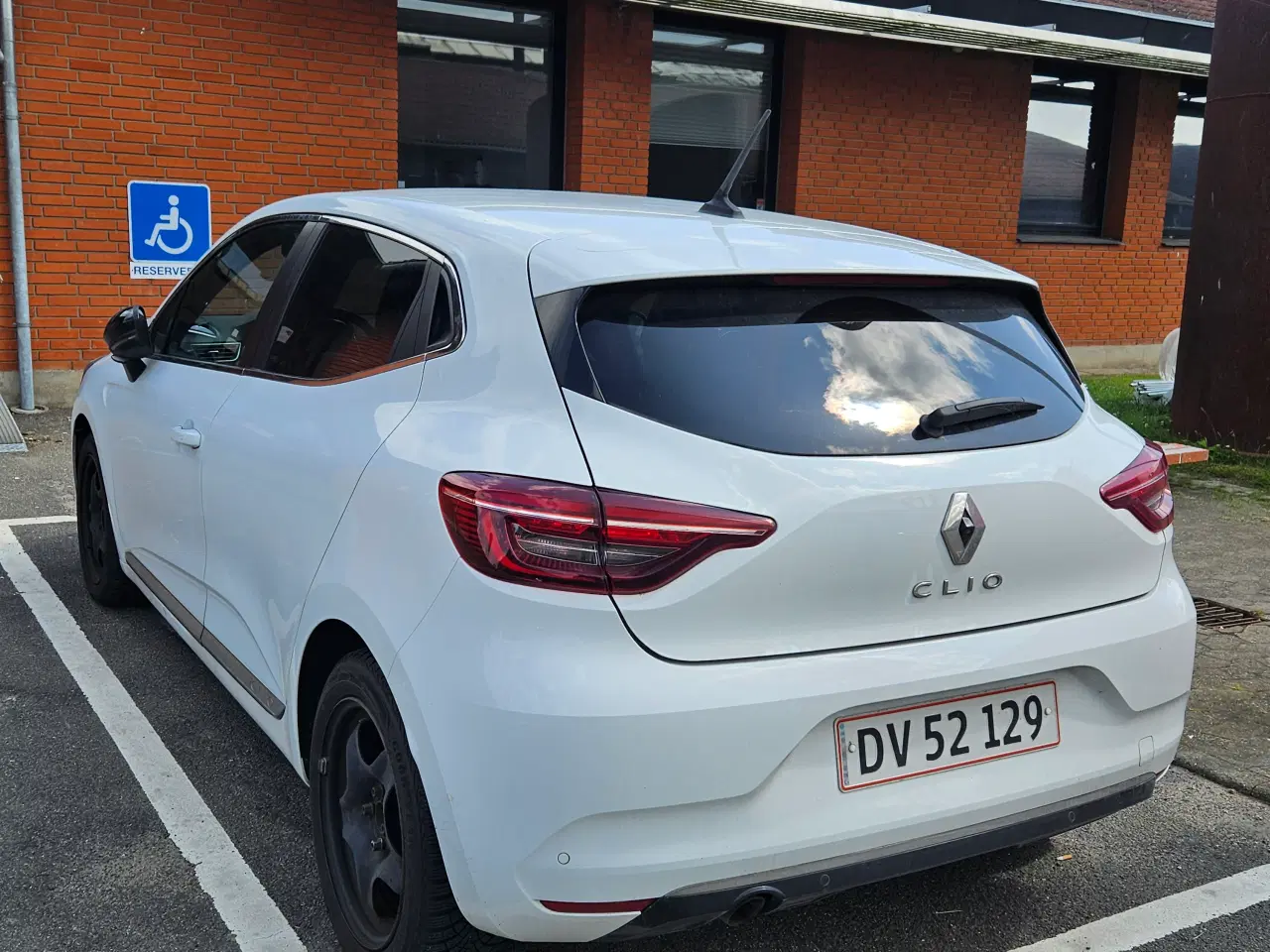Billede 3 - Clio Intens 1,5 dci 85 - 30.6 km/l