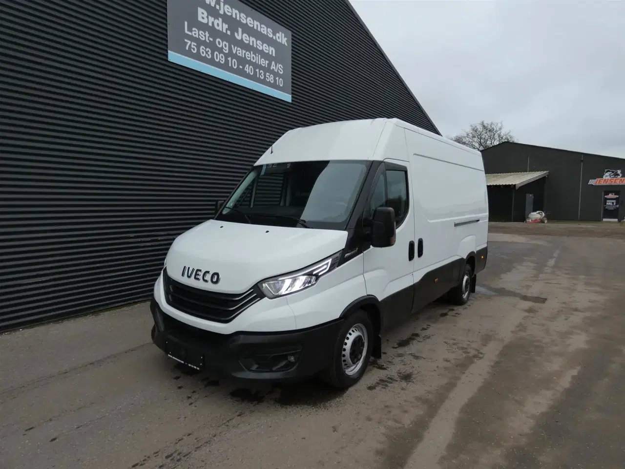 Billede 2 - Iveco Daily 35S18 12m3 3,0 D 180HK Van 8g Aut.