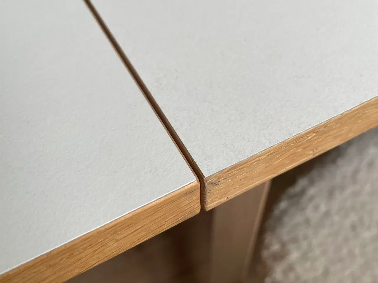 Billede 4 - Spisebord med udtræk