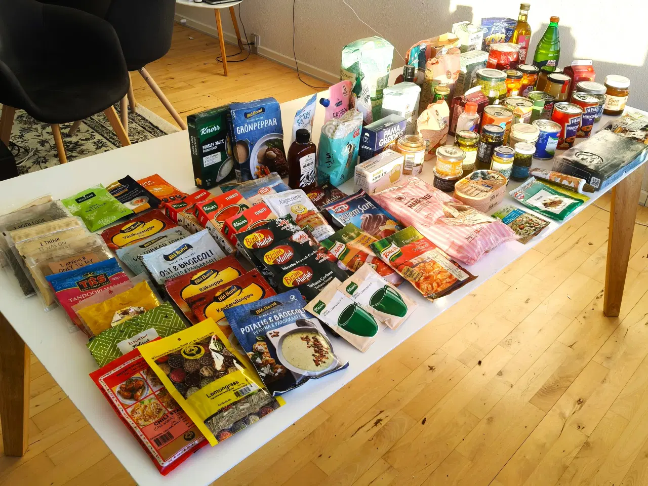 Billede 1 - Kæmpe samling af madvarer til fx. spisekammeret