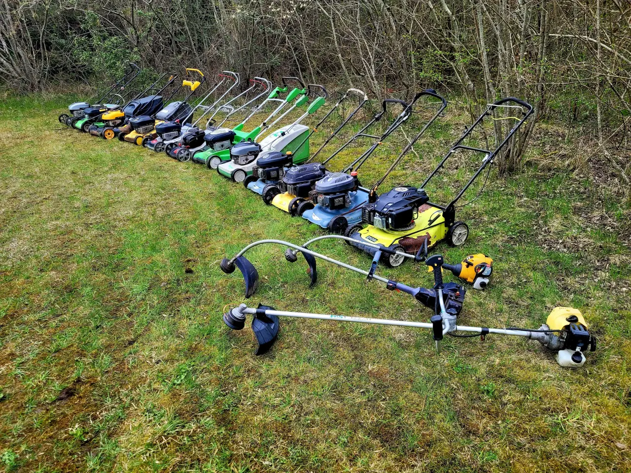 Billede 8 - 12 defekte plæneklippere