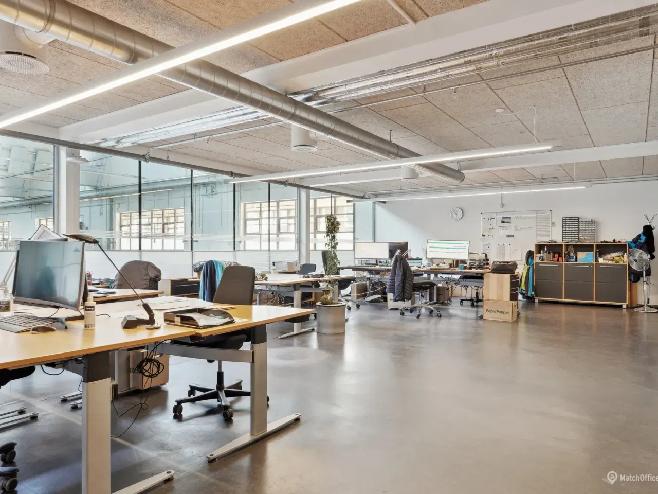 Billede 29 - Lager-og kontorlokaler med indhegnet gårdareal