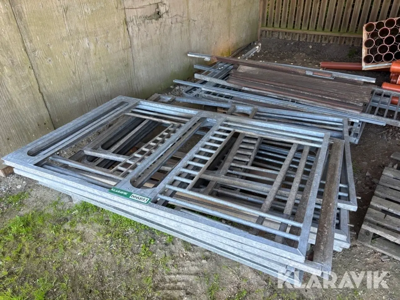 Billede 1 - Hesteboks + låger 1 styk hesteboks + 8 styk låger