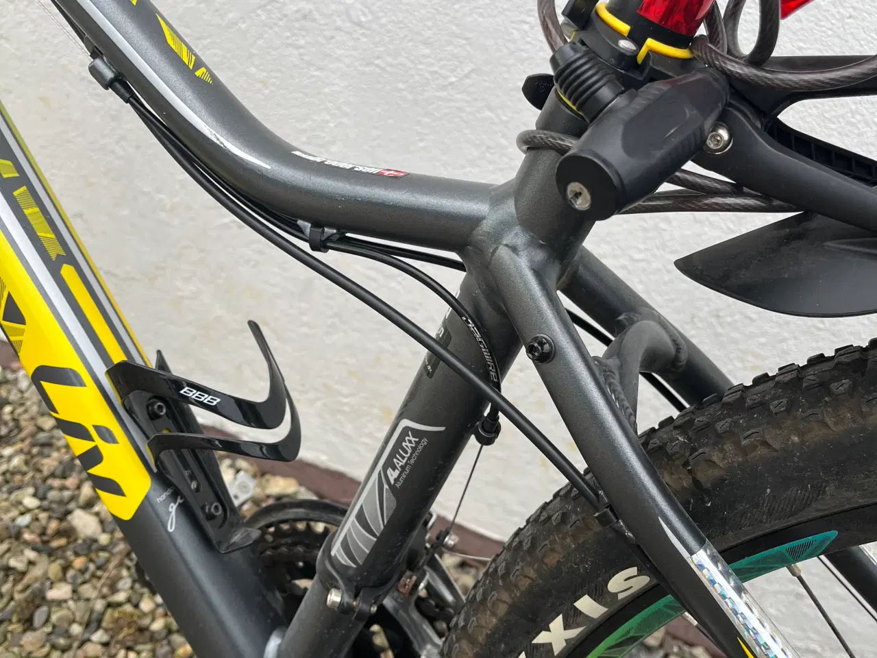 Billede 2 - Giant Tempt 4 2016 – Dame Mountainbike (Str. S)