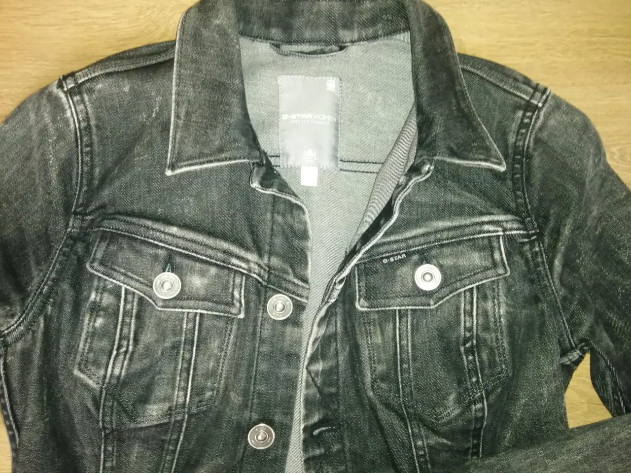 Billede 2 - G-STAR RAW COWBOYJAKKE MED STRÆK, SOM NY