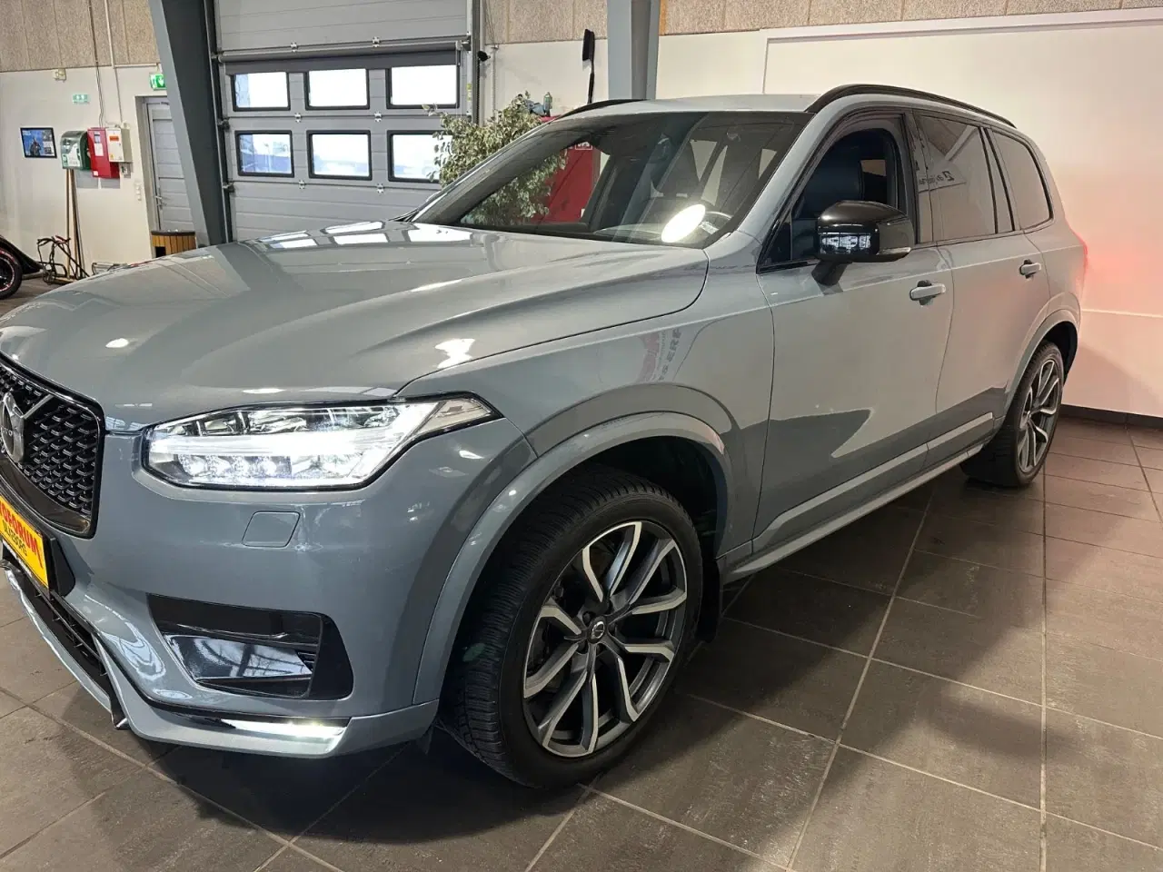 Billede 3 - Volvo XC90 2,0 B5 235 R-Design aut. AWD 7prs