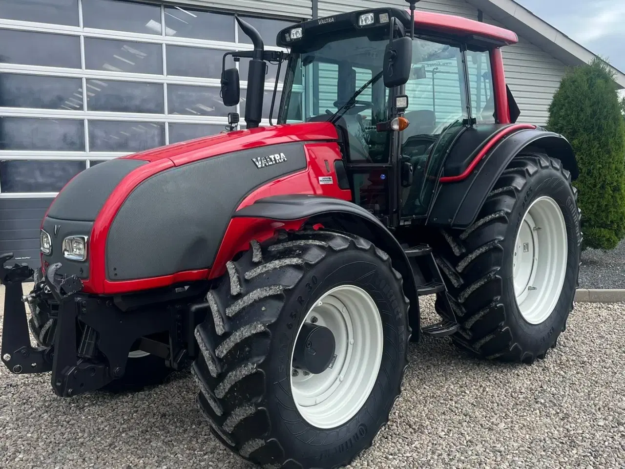Billede 2 - Valtra T171 Frontlift og fuld affjedring