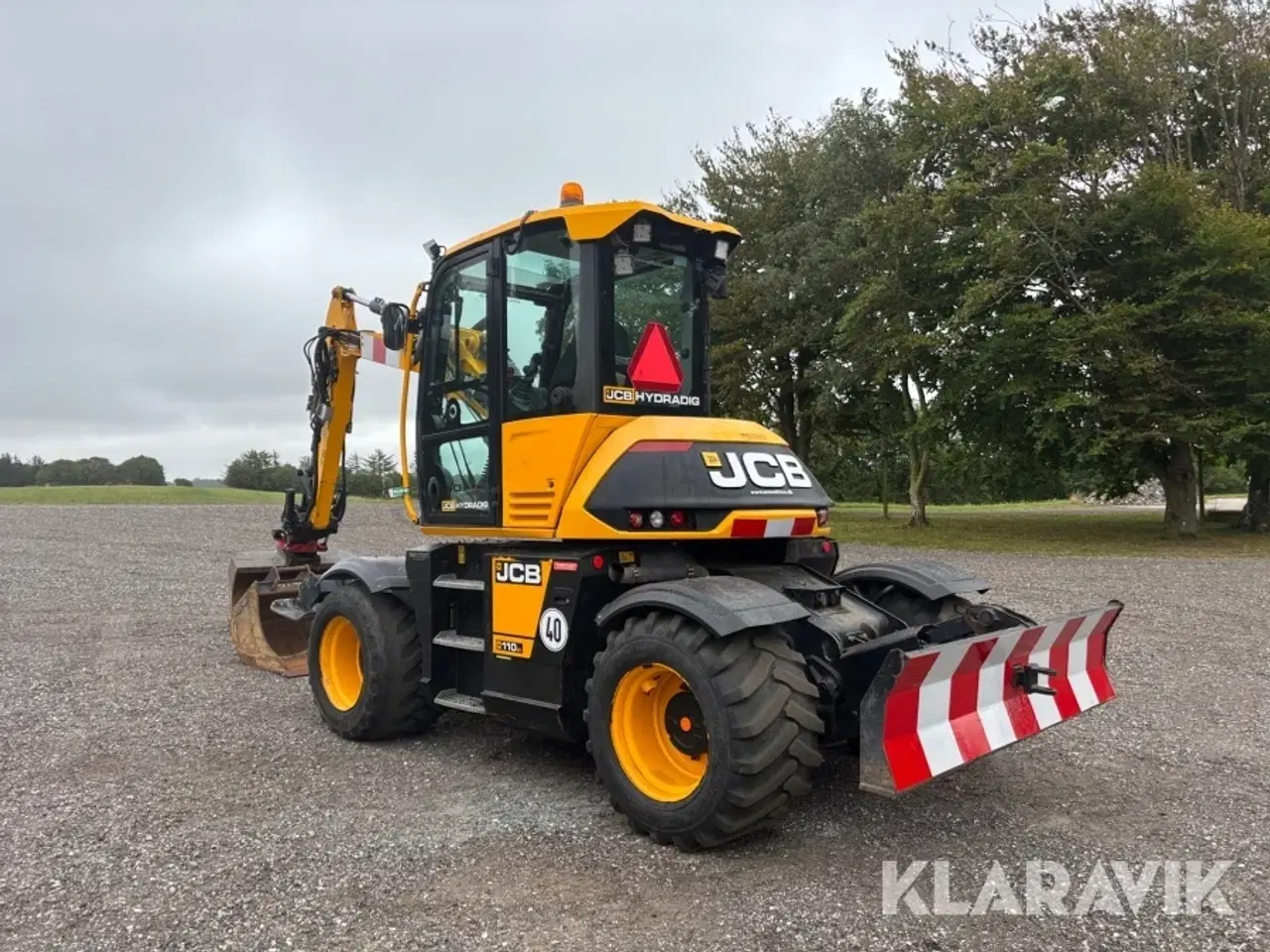 Billede 3 - Hjulgraver JCB Hydradig 110W med tilbehør