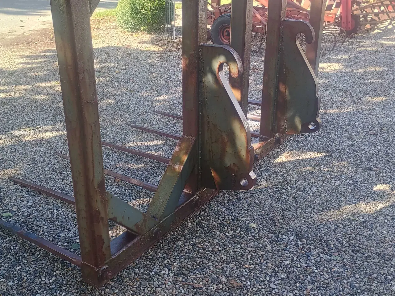 Billede 4 - Volvo beslag