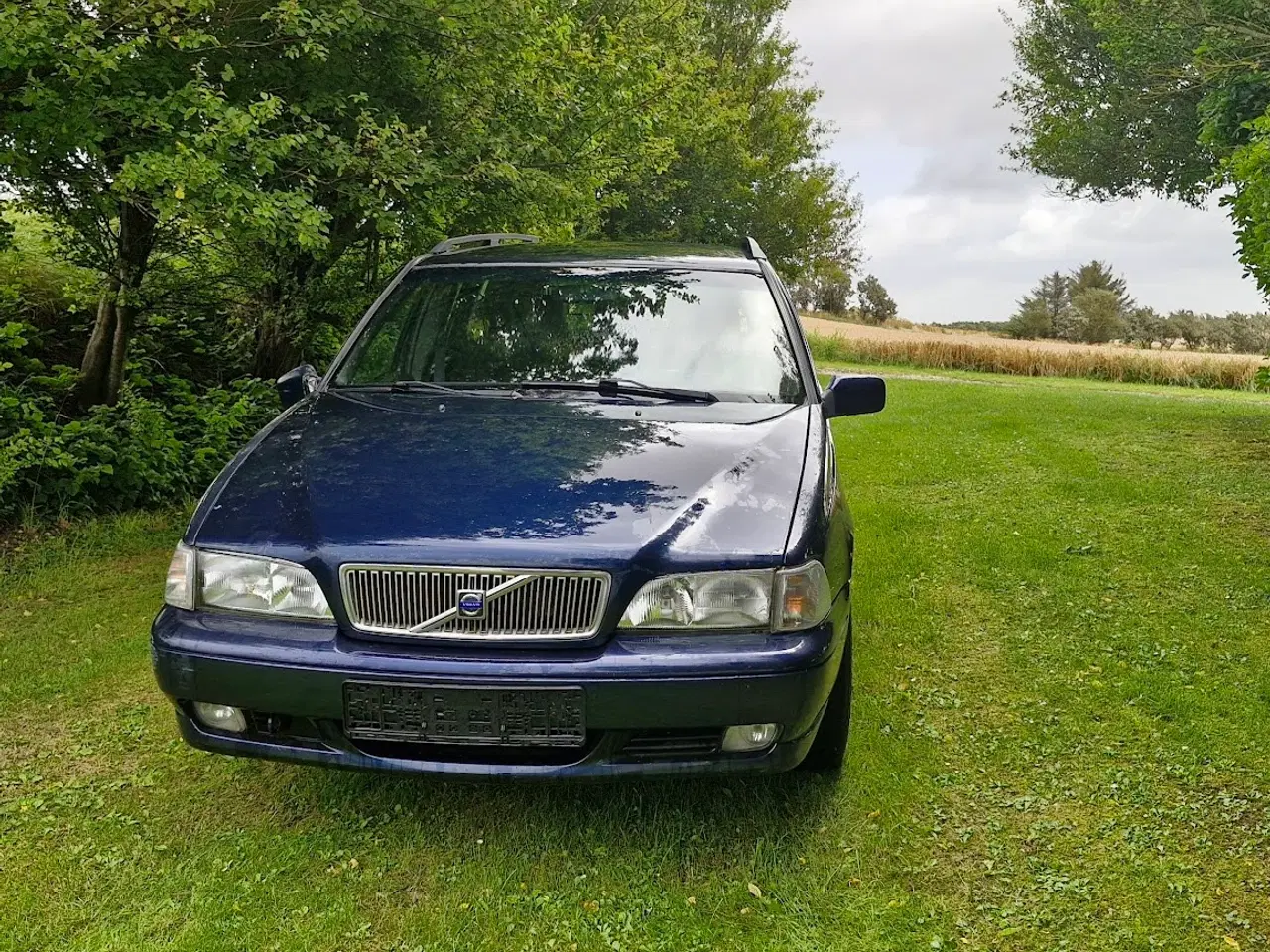 Billede 1 - Volvo V 70 reservedelsbil
