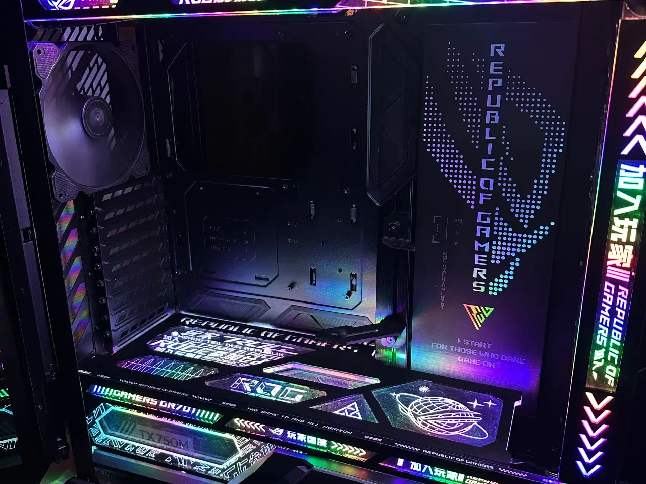 Billede 2 - Asus Hyperion GR701 Full Tower Kabinet