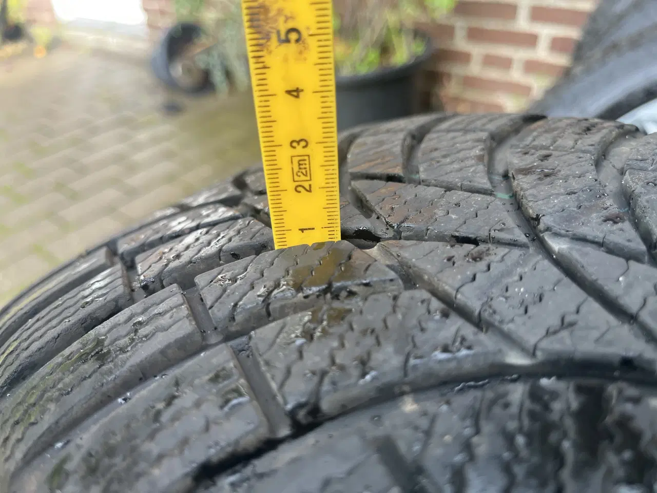 Billede 4 - Flotte og næsten nye vinterhjul