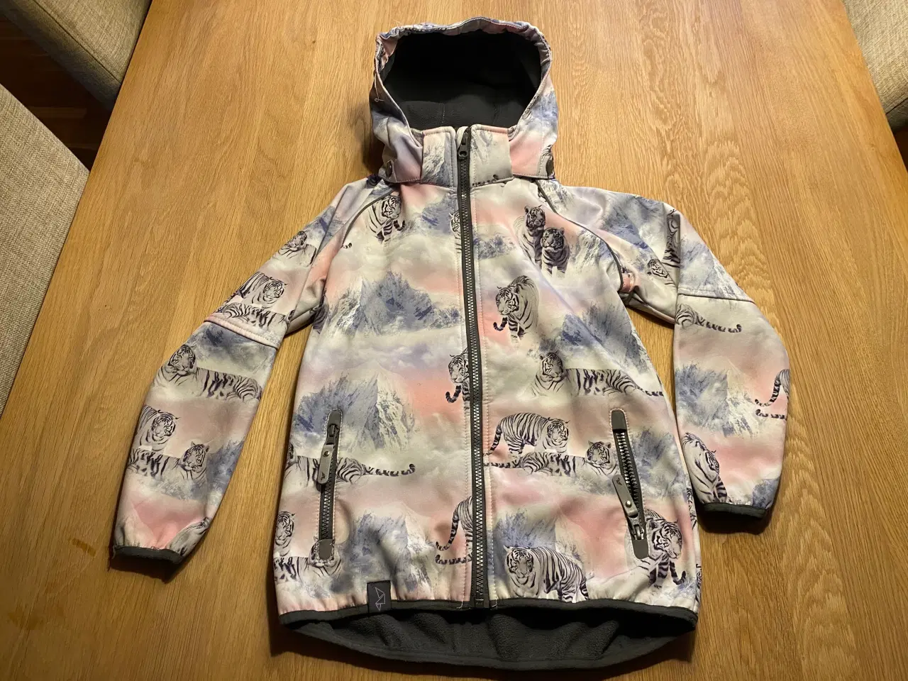 Billede 15 - Hummel kjole 122 og mere tøj i 122