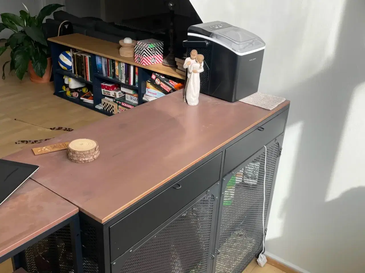 Billede 4 - 2x skænke/reol sort/brun