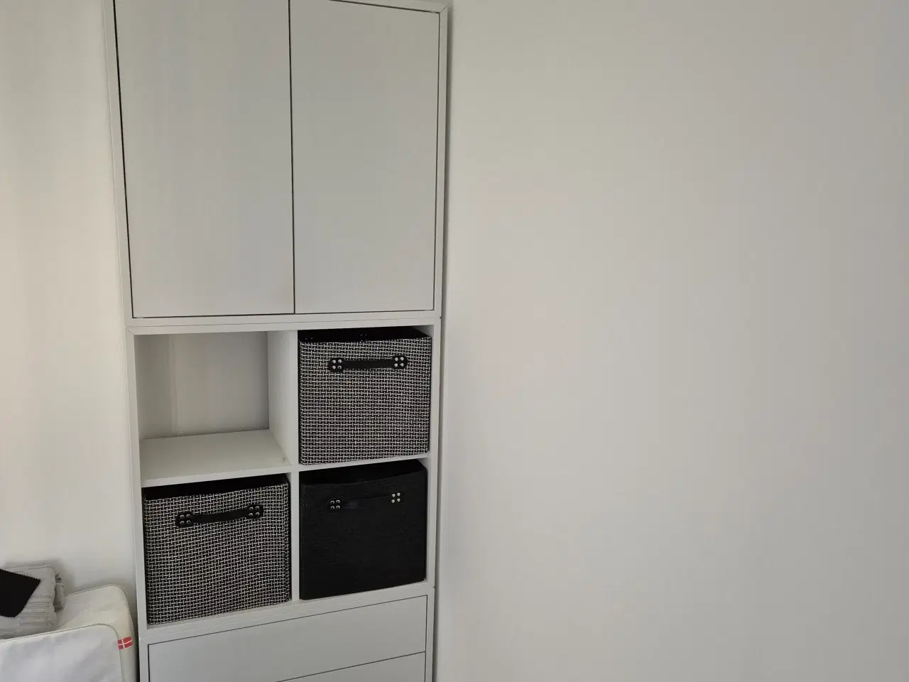Billede 1 - EKET Fra IKEA - Skabe og skuffer