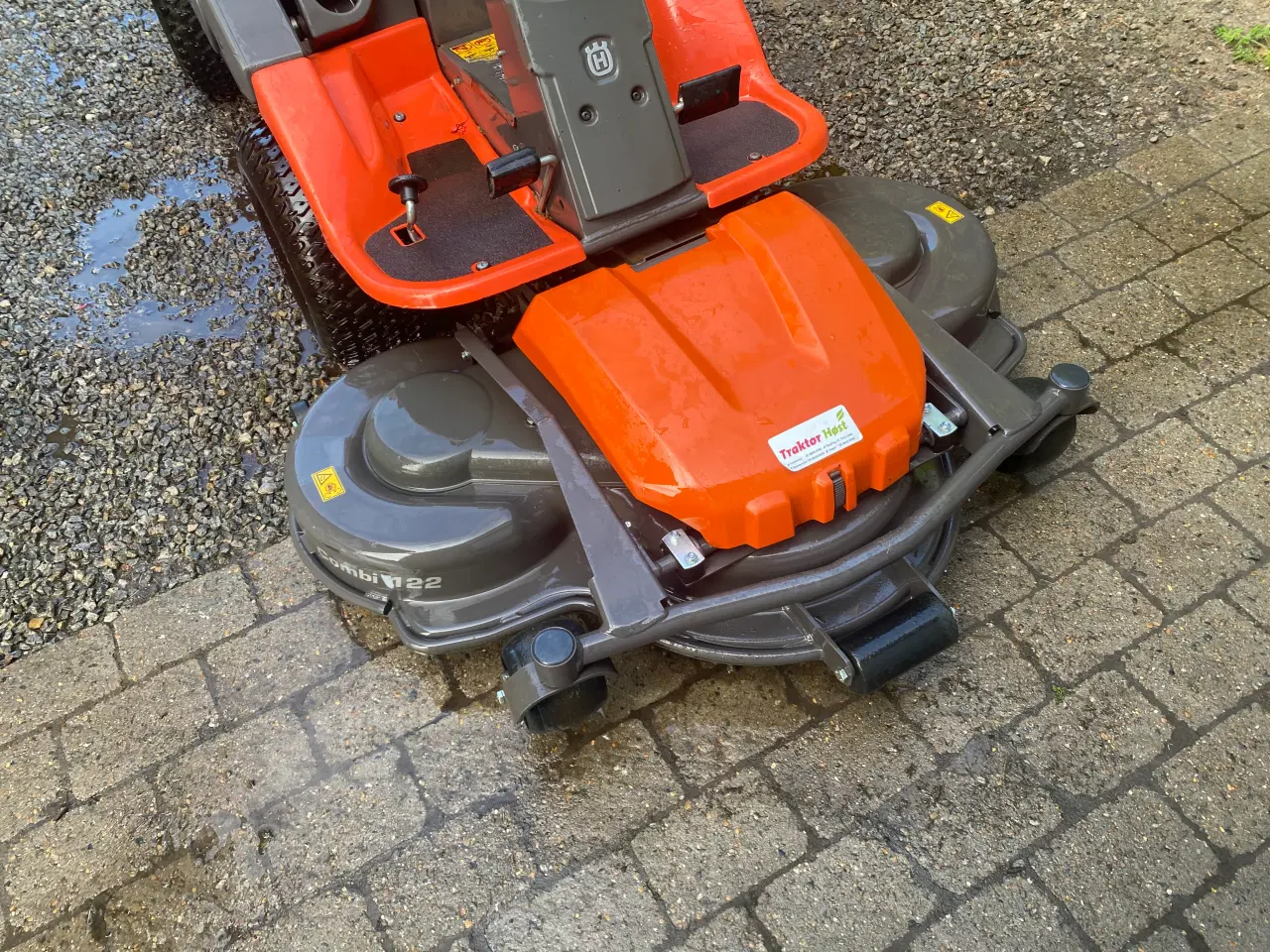 Billede 2 - Husqvarna r422tsawd med helt nyt klippebord 
