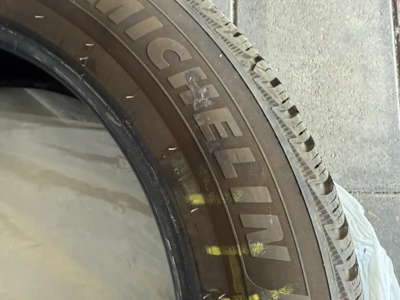 Billede 3 - Michelin VINTERDÆK 225/55 R18 ALPIN7