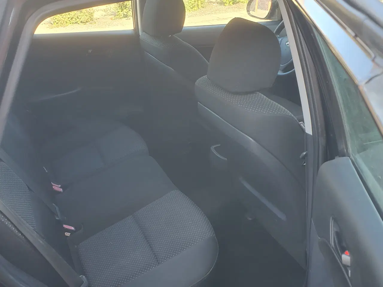 Billede 5 - Hyndai i30 1,4 benzin, træk km235500,  2009